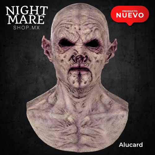 Máscara Alucard Hyper Mask, vista frontal del rostro de criatura nocturna, cuello y pechera integrados