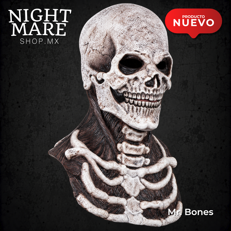 Máscara Mr. Bones Hyper Mask, vista de tres cuartos del cráneo en tono marfil y los detalles del cuello y la pechera